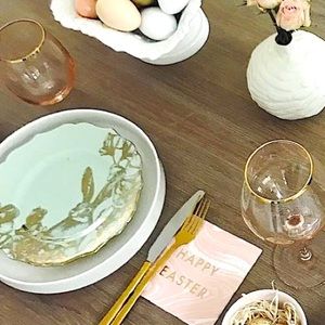 Mint green easter plates. Set of 5